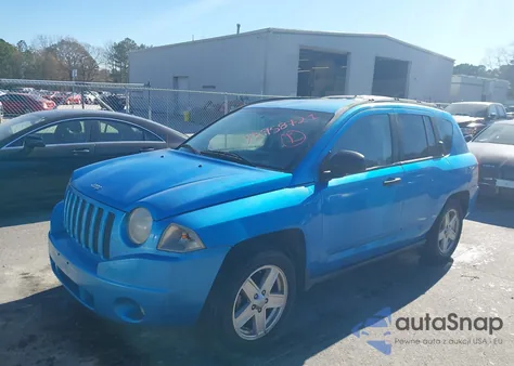 2008 Jeep Compass Sport z USA, uszkodzony, nr VIN 1J8FT47W68D772504